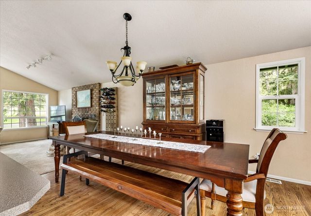 32 Ponderosa Drive, Oak Harbor, WA 98277