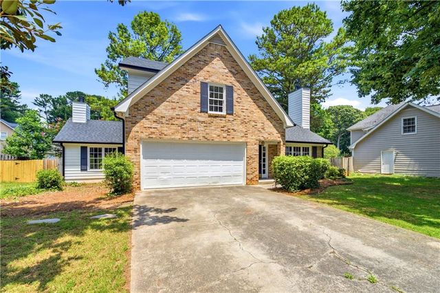 2110 November Court NW, Acworth, GA 30102