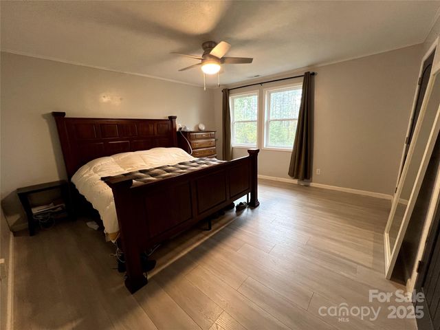 942 Hicks Chapel Loop, Marion, NC 28752