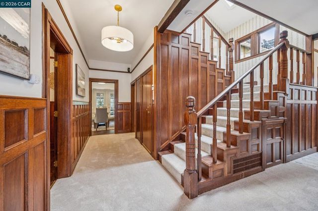 3386 Cowell Rd, Concord, CA 94518