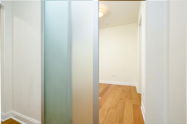 717 S Riverside Dr Apt 1505, Memphis, TN 38103