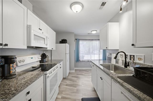 3910 Inverness RD, Virginia Beach, VA 23452