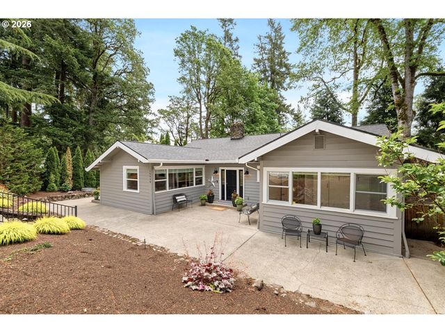15939 TWIN FIR Rd, Lake Oswego, OR 97035