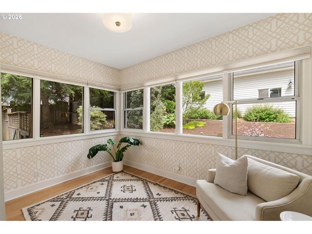 15939 TWIN FIR Rd, Lake Oswego, OR 97035