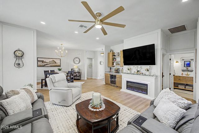 16131 W SENTINEL Drive, Sun City West, AZ 85375