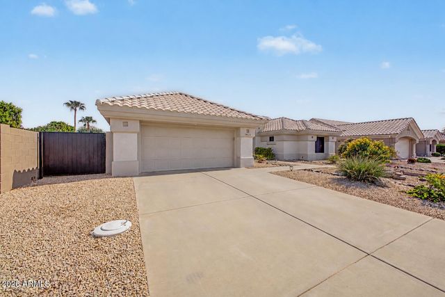 16131 W SENTINEL Drive, Sun City West, AZ 85375