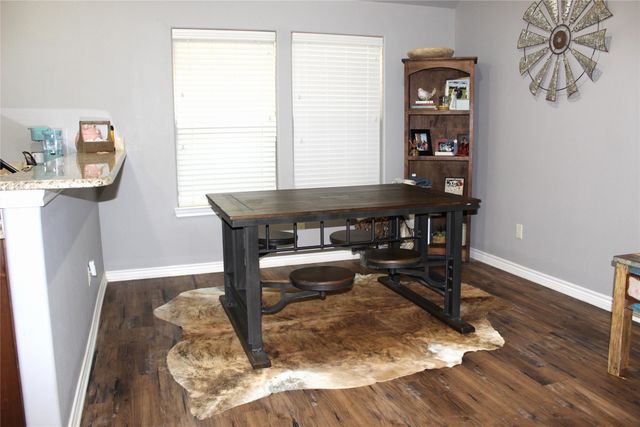 1736 Sully Court, Stephenville, TX 76401