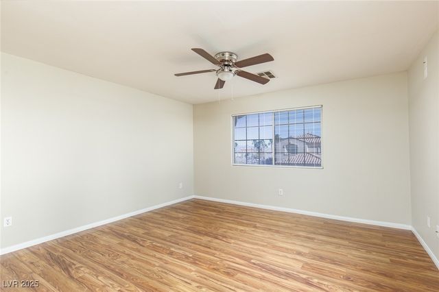 7649 Lookout Hill Street, Las Vegas, NV 89149