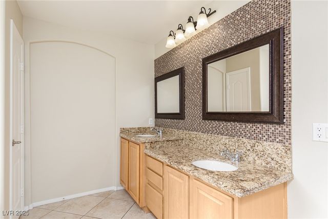 7649 Lookout Hill Street, Las Vegas, NV 89149