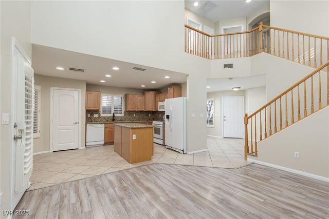 7649 Lookout Hill Street, Las Vegas, NV 89149