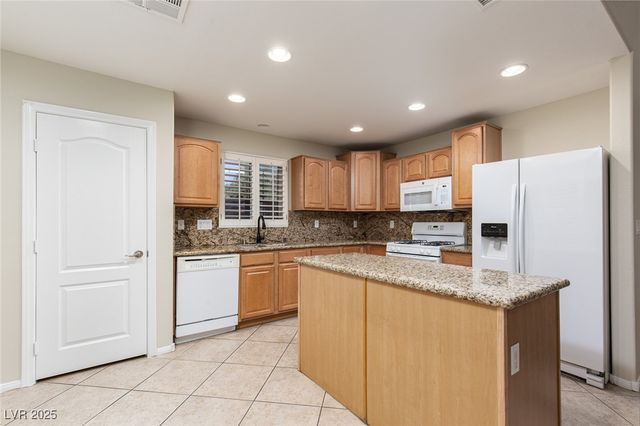 7649 Lookout Hill Street, Las Vegas, NV 89149