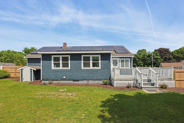 6 Almond Dr, Randolph, MA 02368