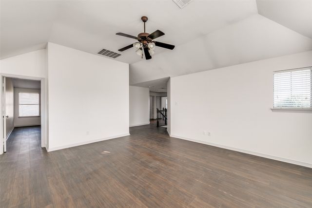 4328 Oak Bluff Lane, Sachse, TX 75048