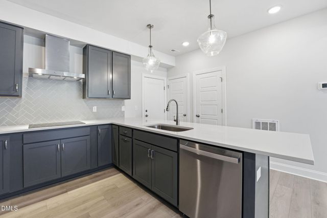 10540 Bailey Branch Drive 101, Raleigh, NC 27614