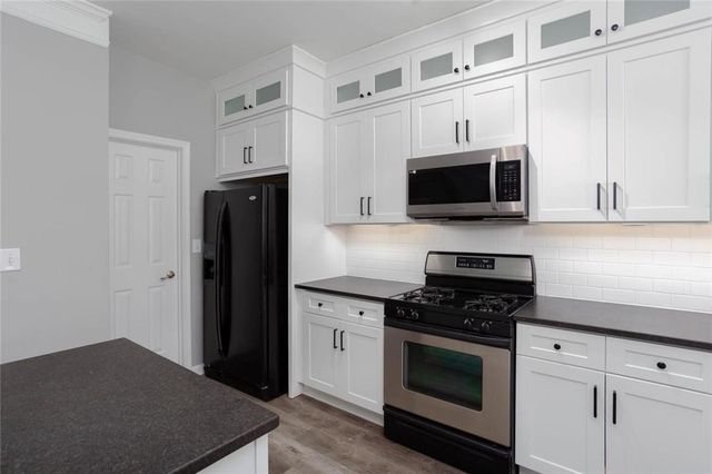 414 Lantern Lane, Woodstock, GA 30188