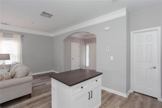 414 Lantern Lane, Woodstock, GA 30188
