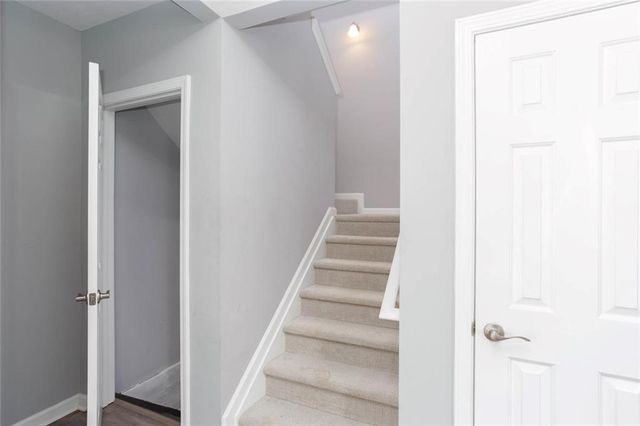 414 Lantern Lane, Woodstock, GA 30188