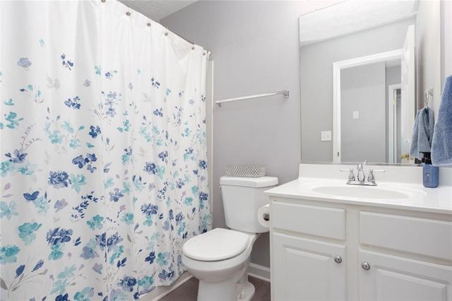 414 Lantern Lane, Woodstock, GA 30188