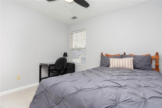 414 Lantern Lane, Woodstock, GA 30188