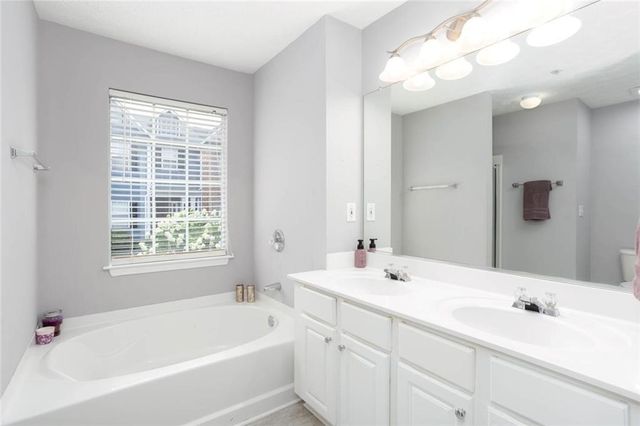 414 Lantern Lane, Woodstock, GA 30188