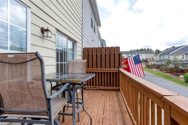 414 Lantern Lane, Woodstock, GA 30188