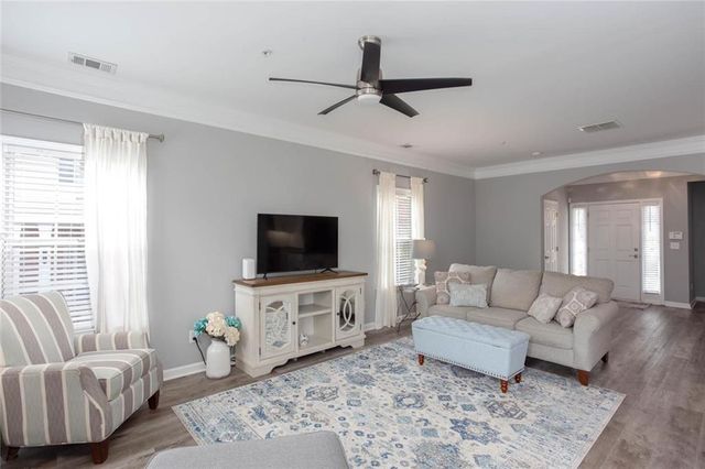 414 Lantern Lane, Woodstock, GA 30188
