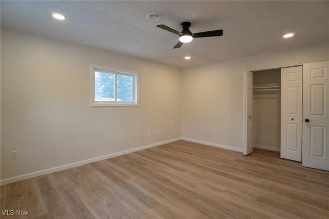 3929 Lor Ron Street, Kent, OH 44240