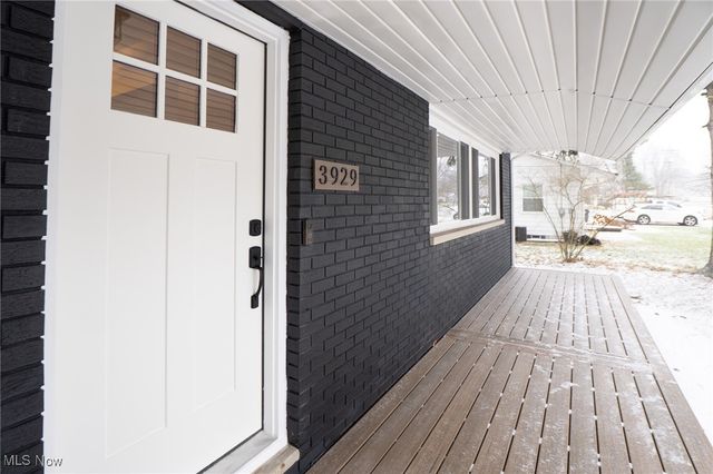 3929 Lor Ron Street, Kent, OH 44240