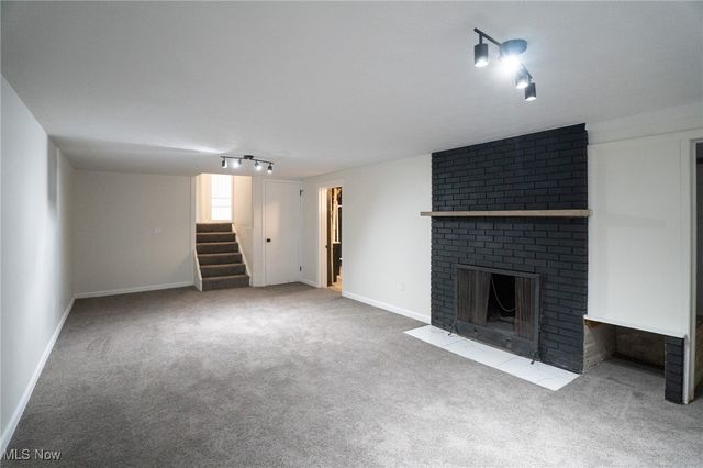 3929 Lor Ron Street, Kent, OH 44240