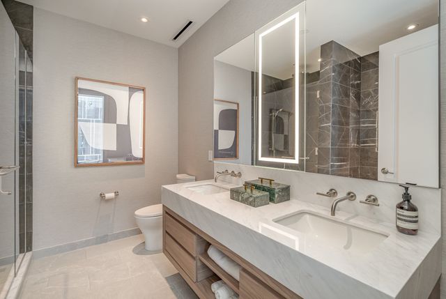 160 2nd Ave S Apt 1904, Nashville, TN 37201