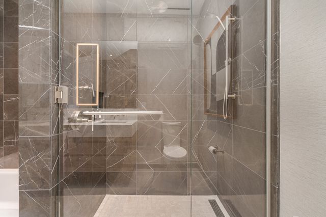 160 2nd Ave S Apt 1904, Nashville, TN 37201