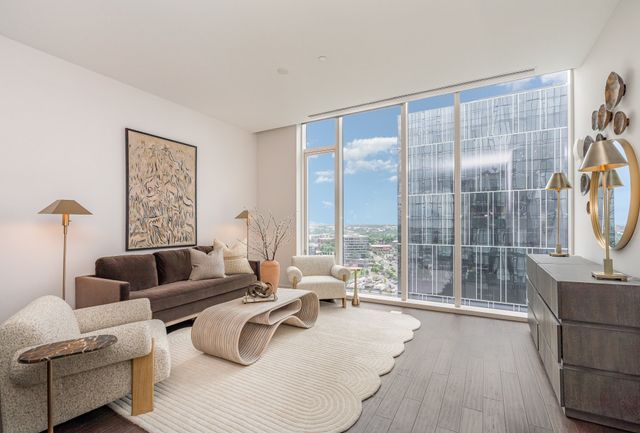 160 2nd Ave S Apt 1904, Nashville, TN 37201