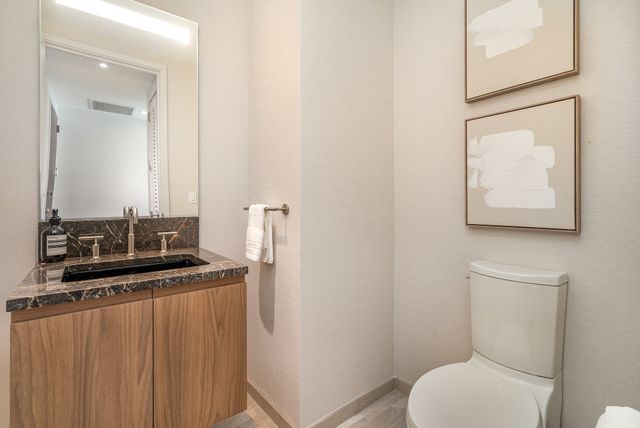 160 2nd Ave S Apt 1904, Nashville, TN 37201