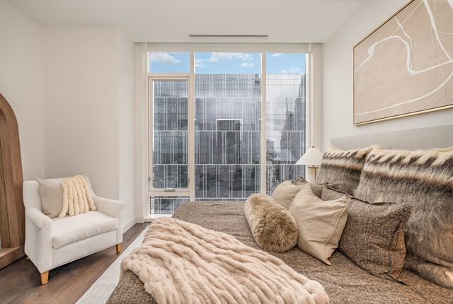160 2nd Ave S Apt 1904, Nashville, TN 37201