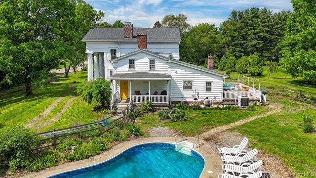 9 Ireland Avenue, Wappingers Falls, NY 12590