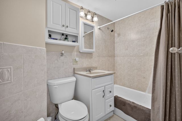 214 Malden St. 1, Revere, MA 02151