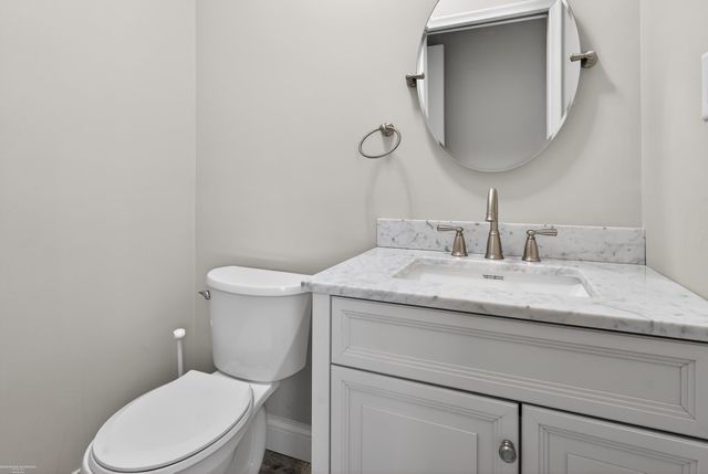 32645 Northampton Drive, Warren, MI 48093