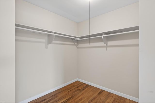 32645 Northampton Drive, Warren, MI 48093