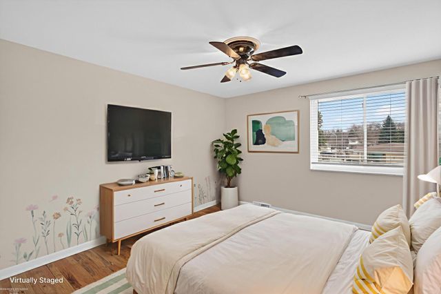 32645 Northampton Drive, Warren, MI 48093