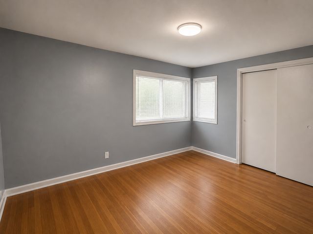 6647 N Lawndale Avenue, Lincolnwood, IL 60712