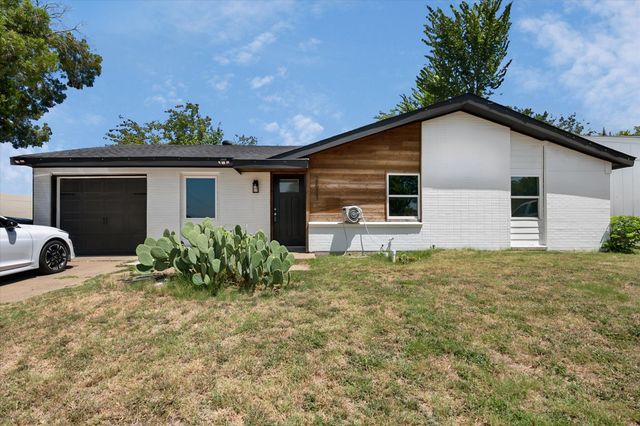 2611 Hardy Place, Arlington, TX 76010