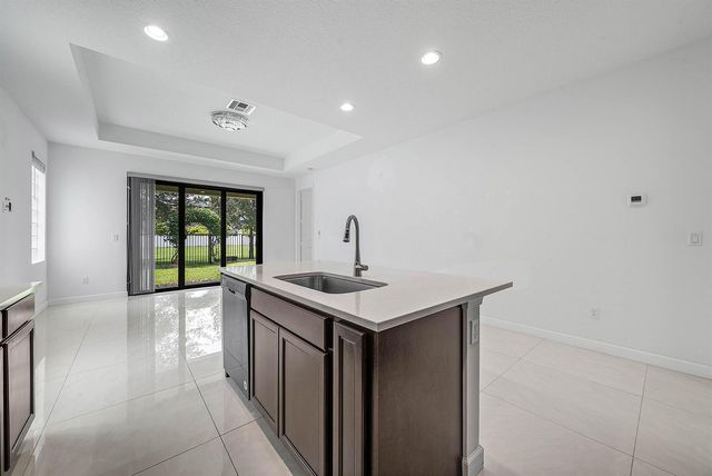 6053 Oceanaire Way, Lake Worth, FL 33467