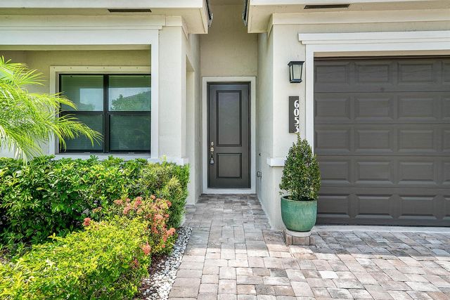 6053 Oceanaire Way, Lake Worth, FL 33467