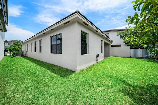 6053 Oceanaire Way, Lake Worth, FL 33467