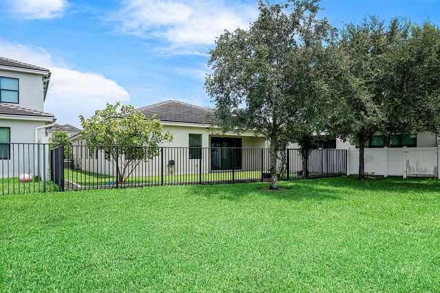 6053 Oceanaire Way, Lake Worth, FL 33467