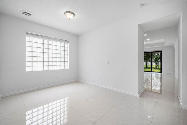 6053 Oceanaire Way, Lake Worth, FL 33467