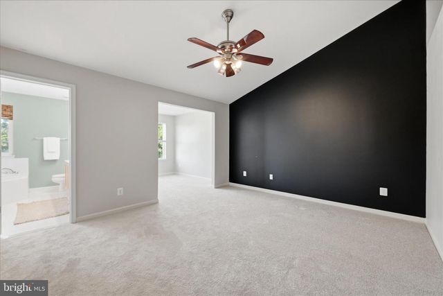 31 RIPARIAN LN, Ranson, WV 25438