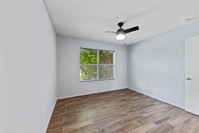 4921 Thorn Hollow Drive, Fort Worth, TX 76244