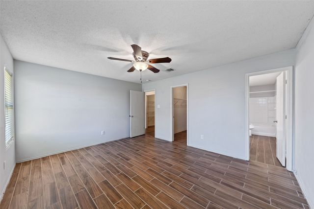 4921 Thorn Hollow Drive, Fort Worth, TX 76244