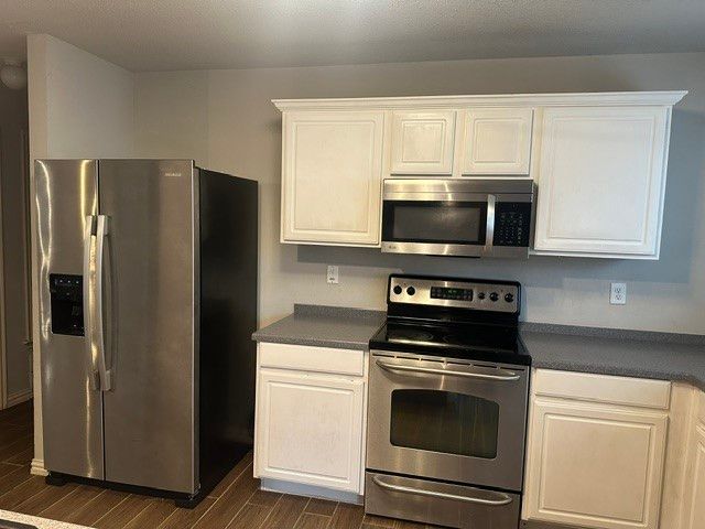 4921 Thorn Hollow Drive, Fort Worth, TX 76244